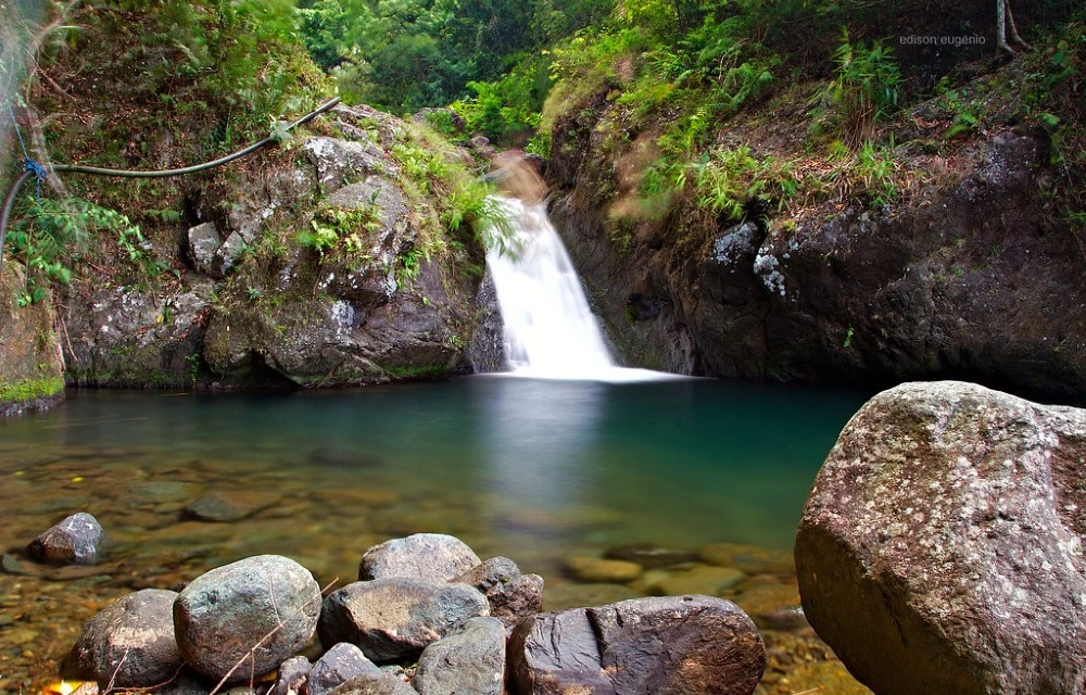 Tanawan Falls in Dingalan  Pictures